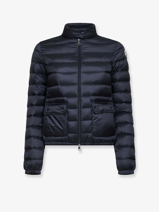 Lans down jacket with pockets on the front