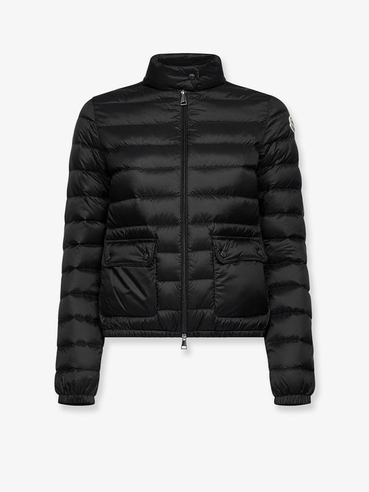 Lans down jacket with pockets on the front