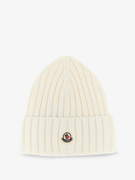 Responsible virgin wool hat