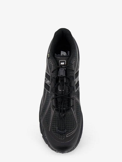 U190631 Gore-tex sneakers with side logo thumbnail