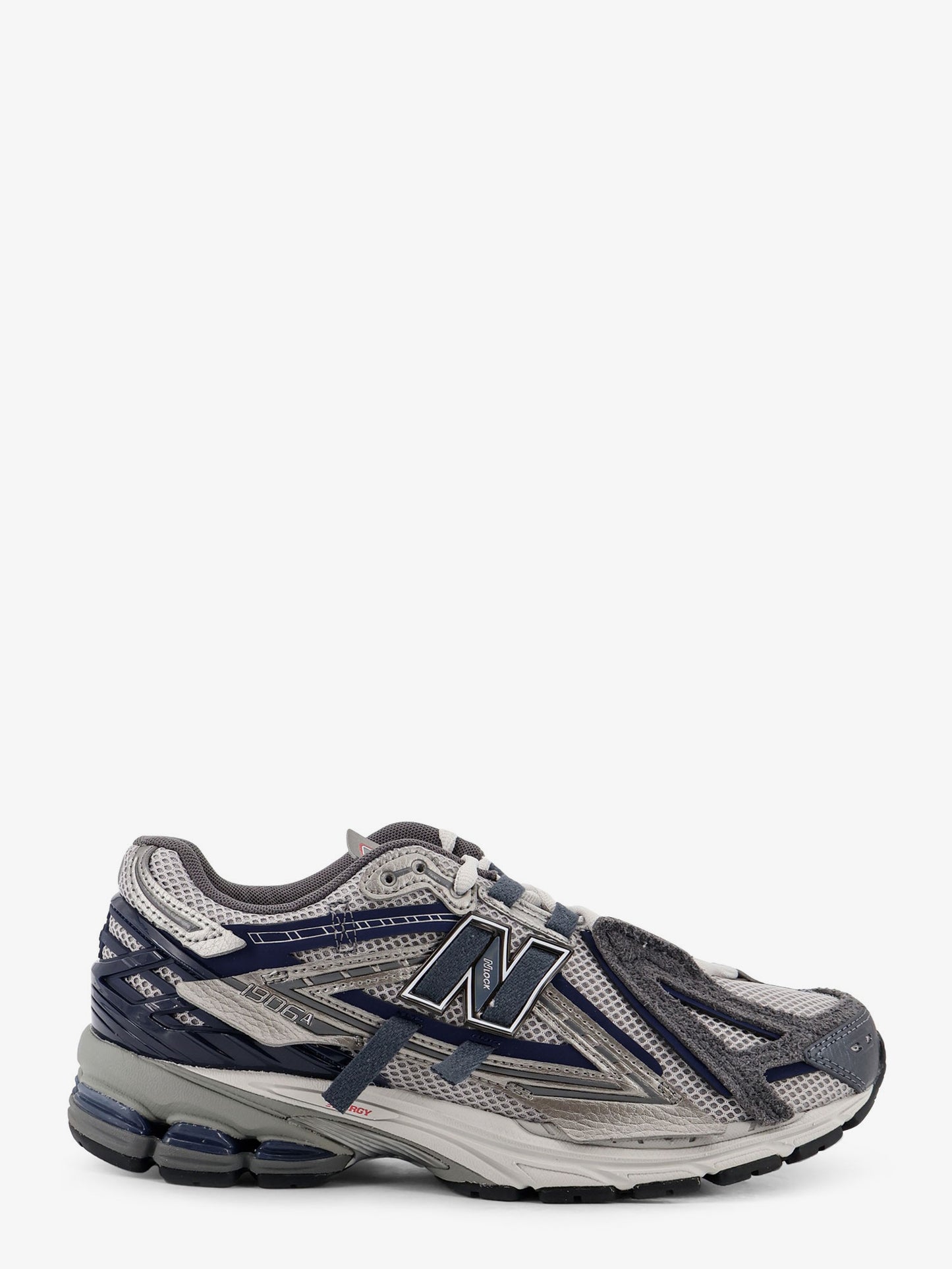 U19064 mesh sneakers with suede inserts
