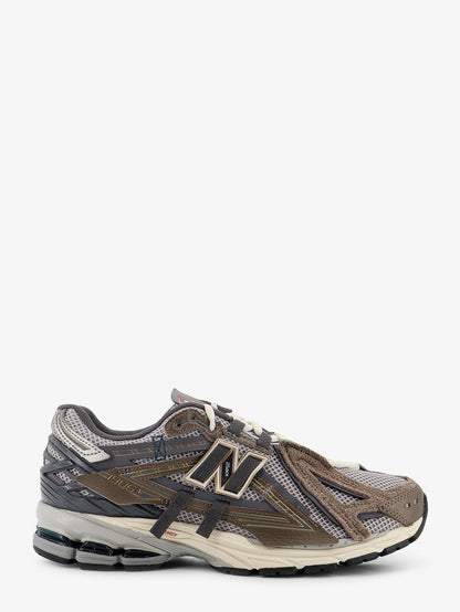 U19066 mesh sneakers with suede inserts thumbnail