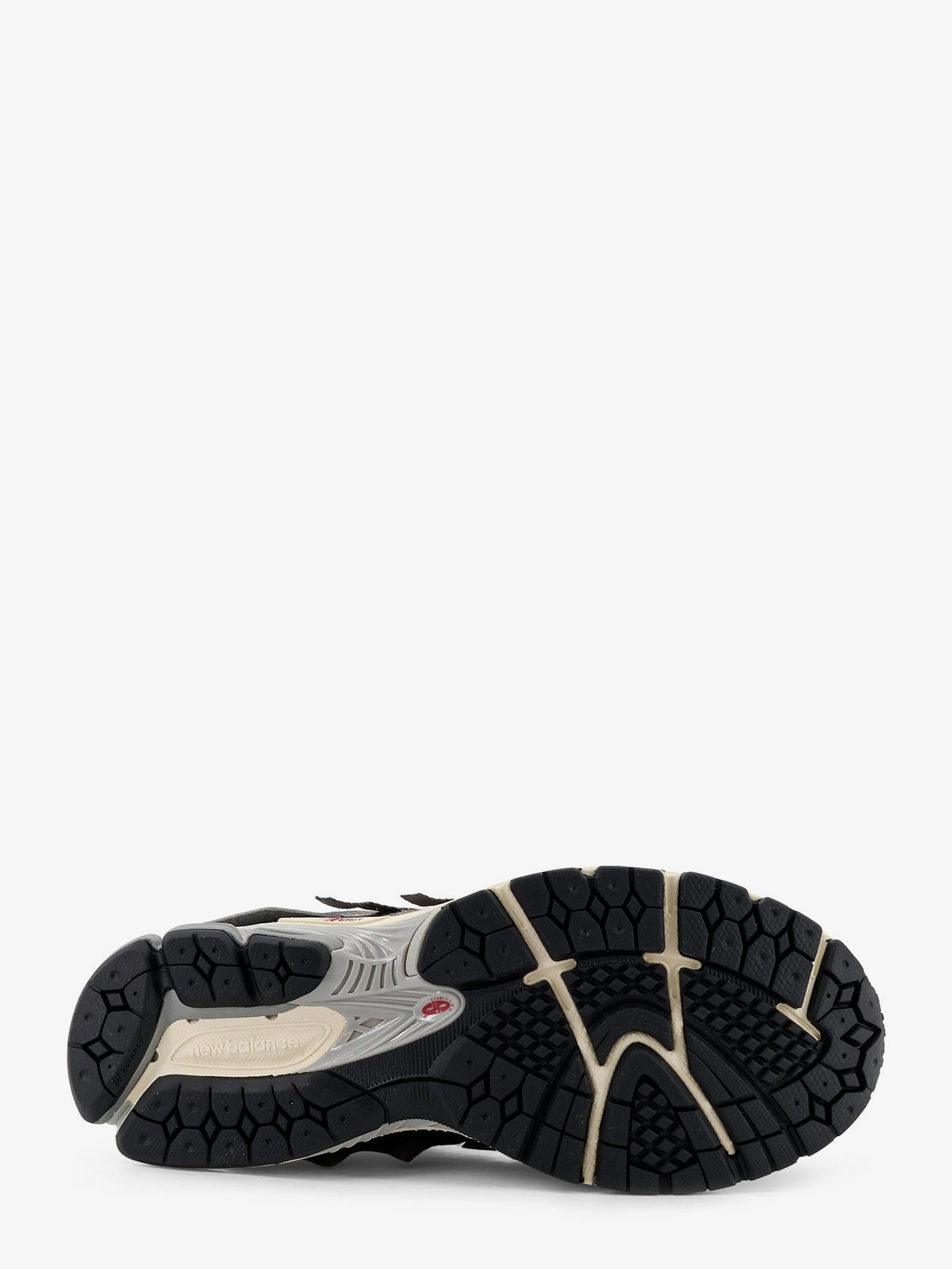 U19066 mesh sneakers with suede inserts