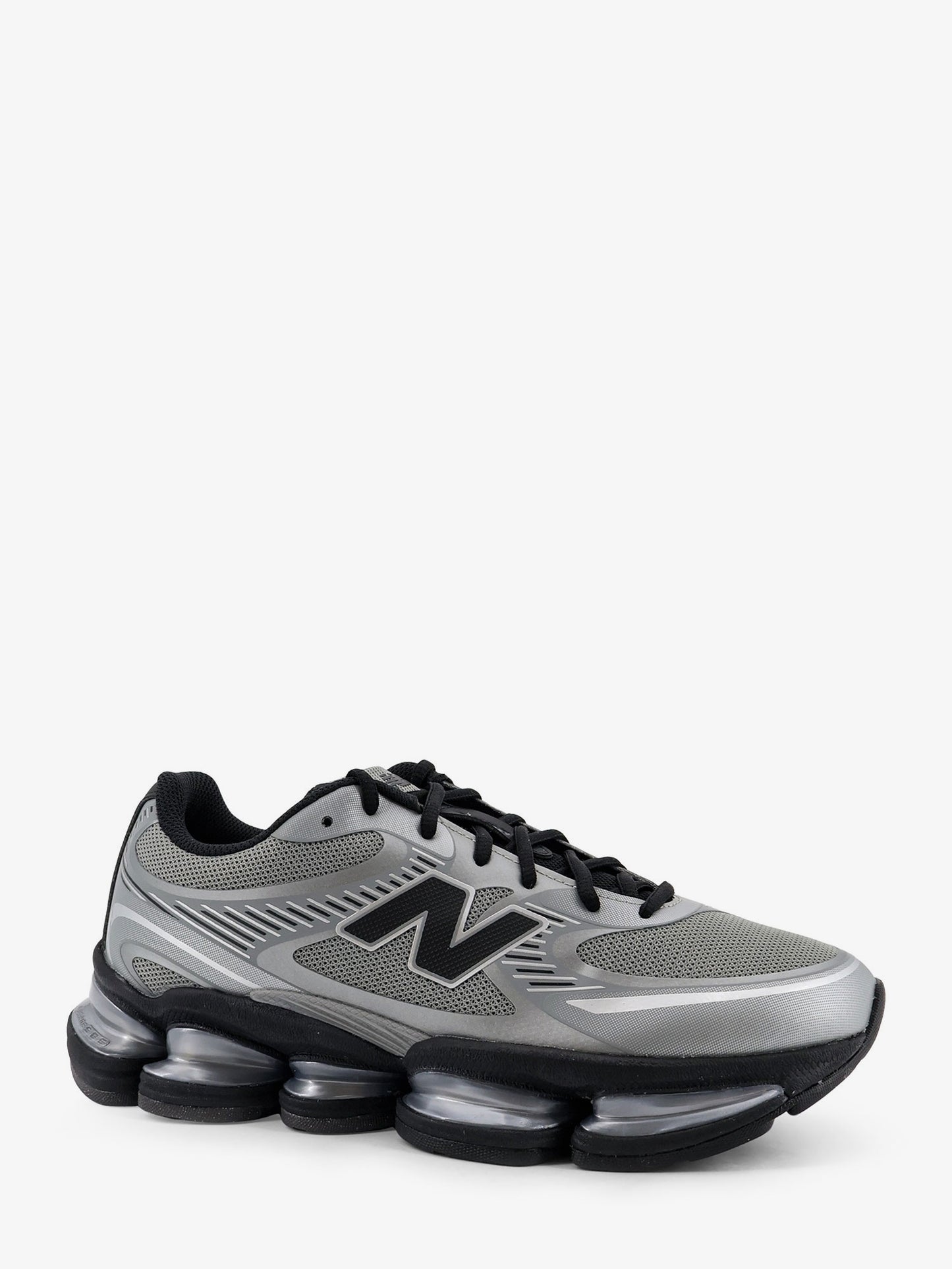U20006 mesh sneakers with side logo
