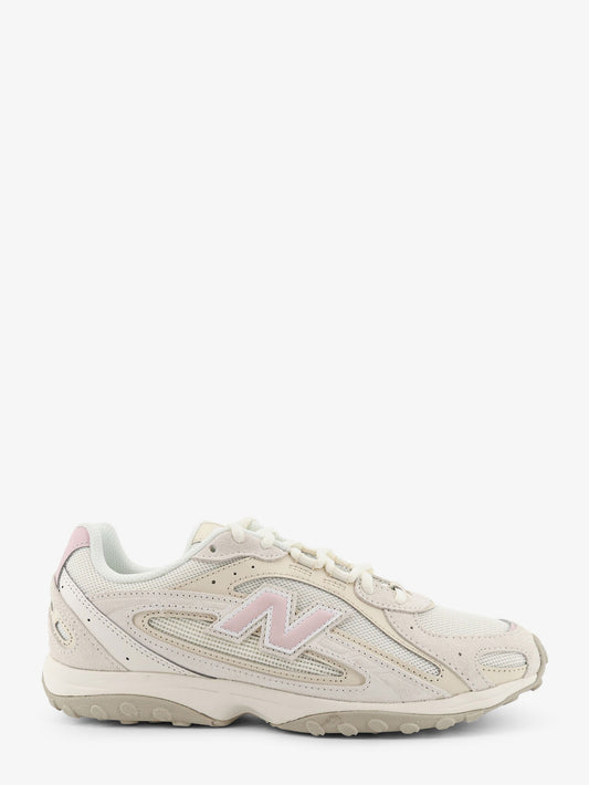 U204L5 mesh sneakers with suede inserts