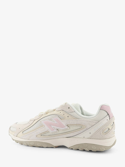U204L5 mesh sneakers with suede inserts thumbnail