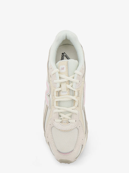 U204L5 mesh sneakers with suede inserts thumbnail