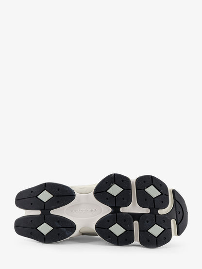 U90602 mesh and suede sneakers with embroidered logo thumbnail