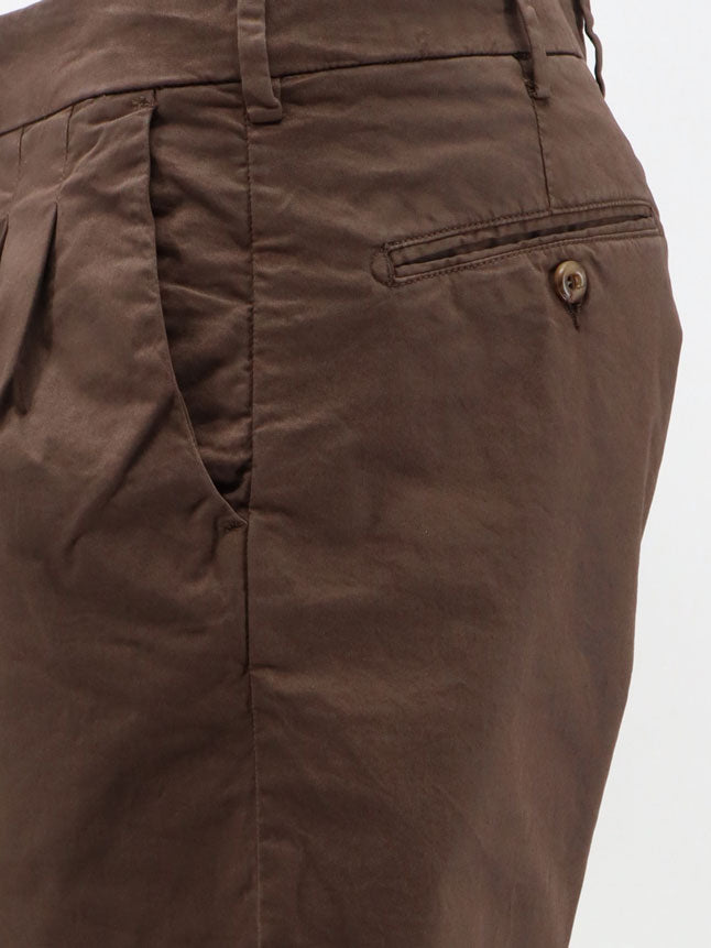 Stretch cotton bermuda shorts