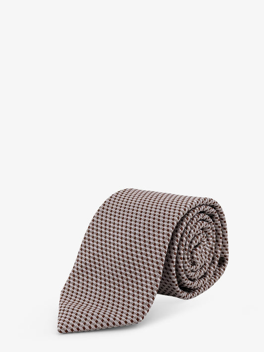 Silk tie