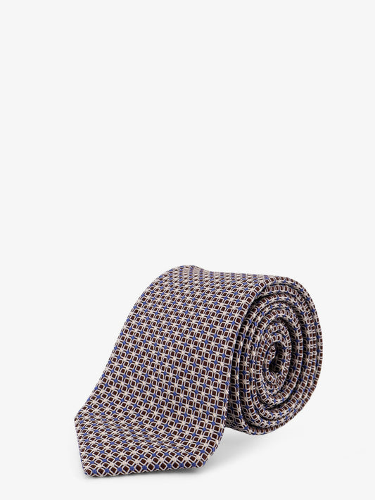 Silk tie