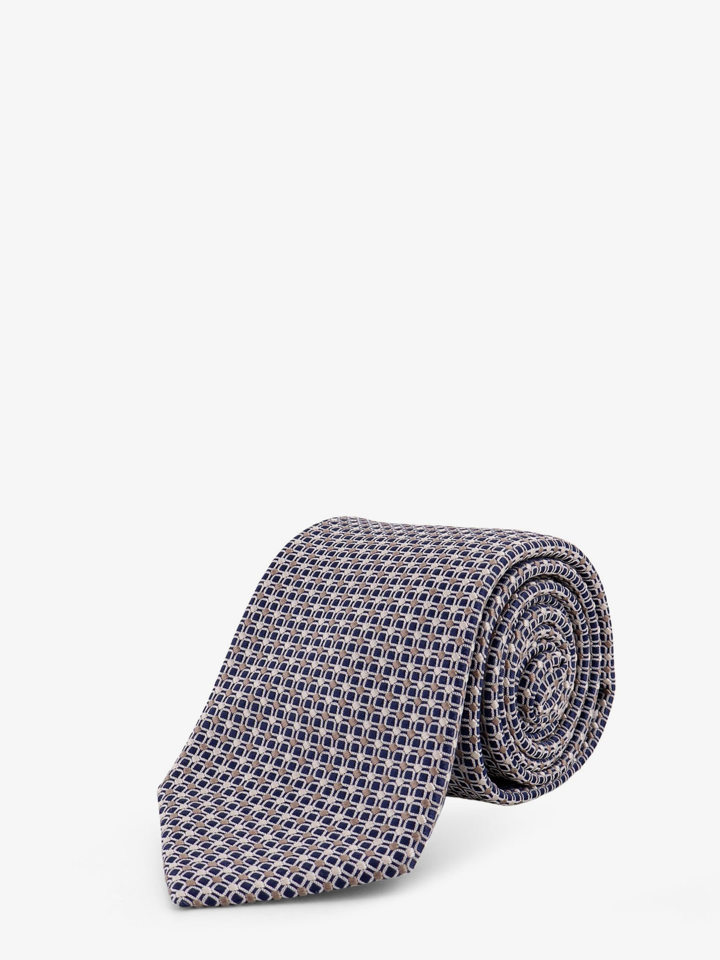 Silk tie