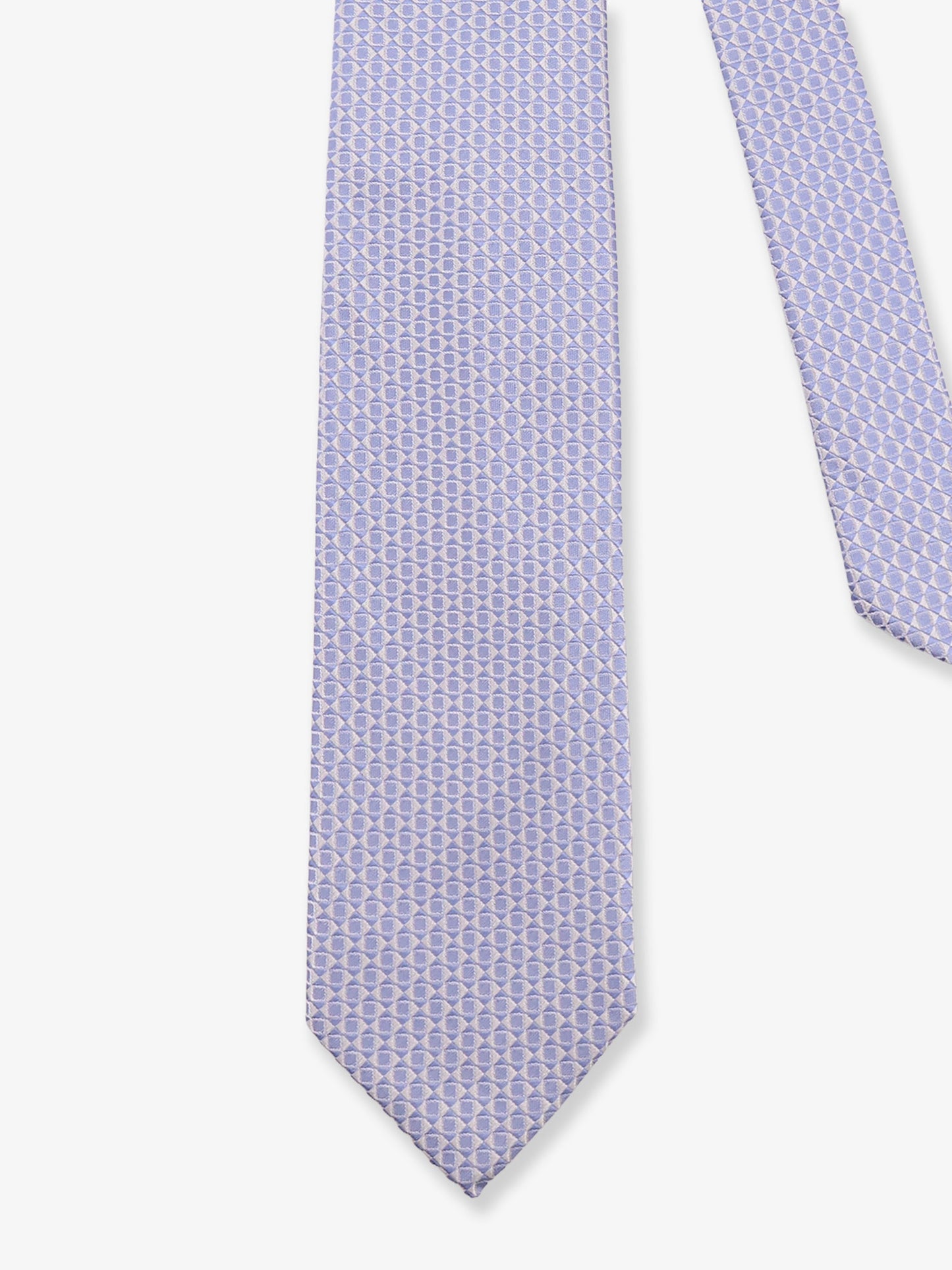 Silk tie
