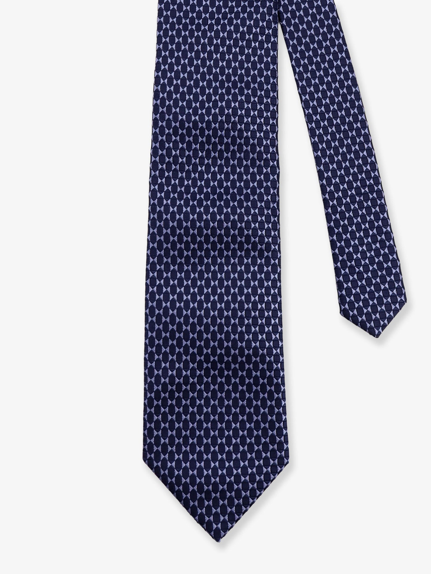 Silk tie