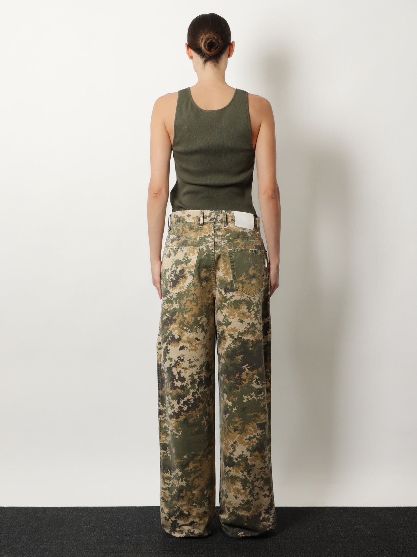 Cotton jeans with camouflage pattern
