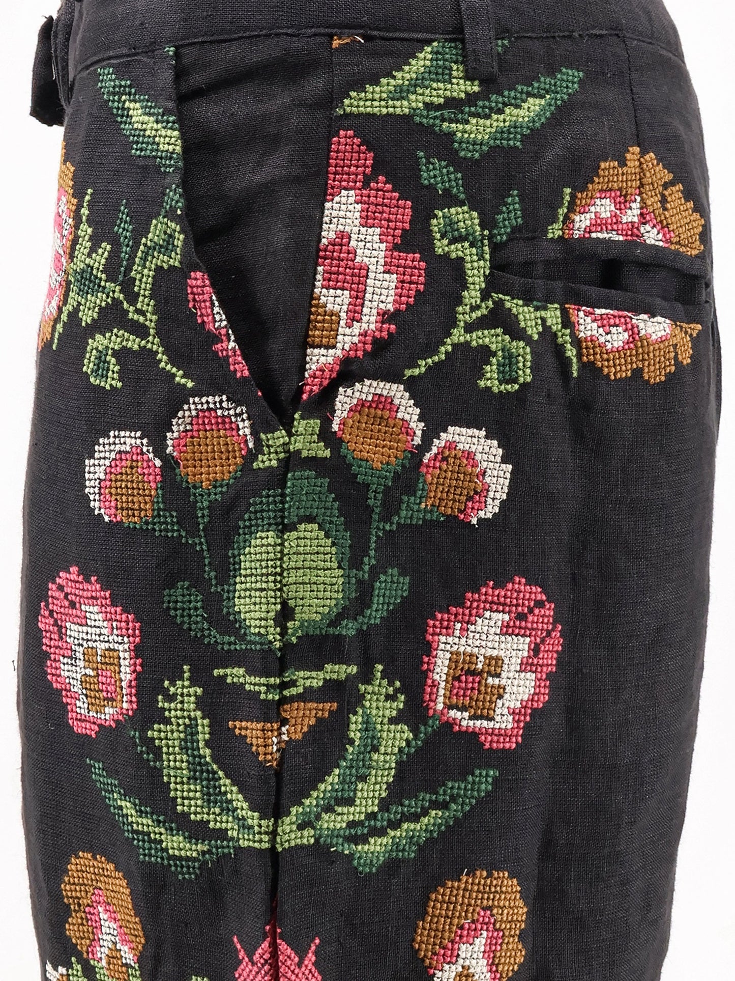 Keila linen trousers with embroidery