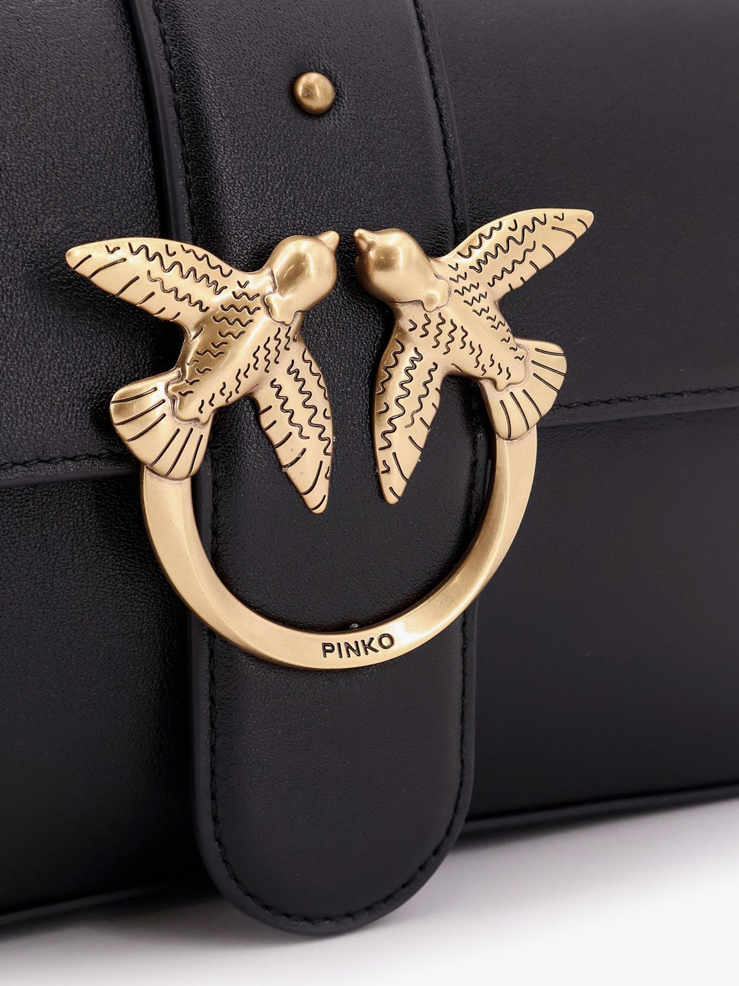 Love One Classic leather shoulder bag