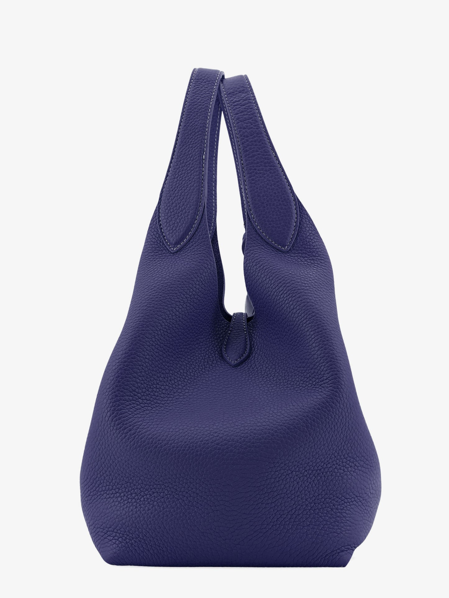 Leather shoulder bag with engraved logo