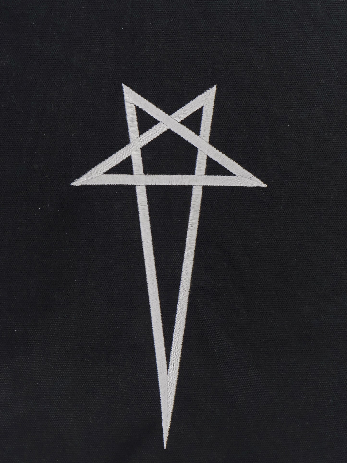 Canvas handbag with front logo