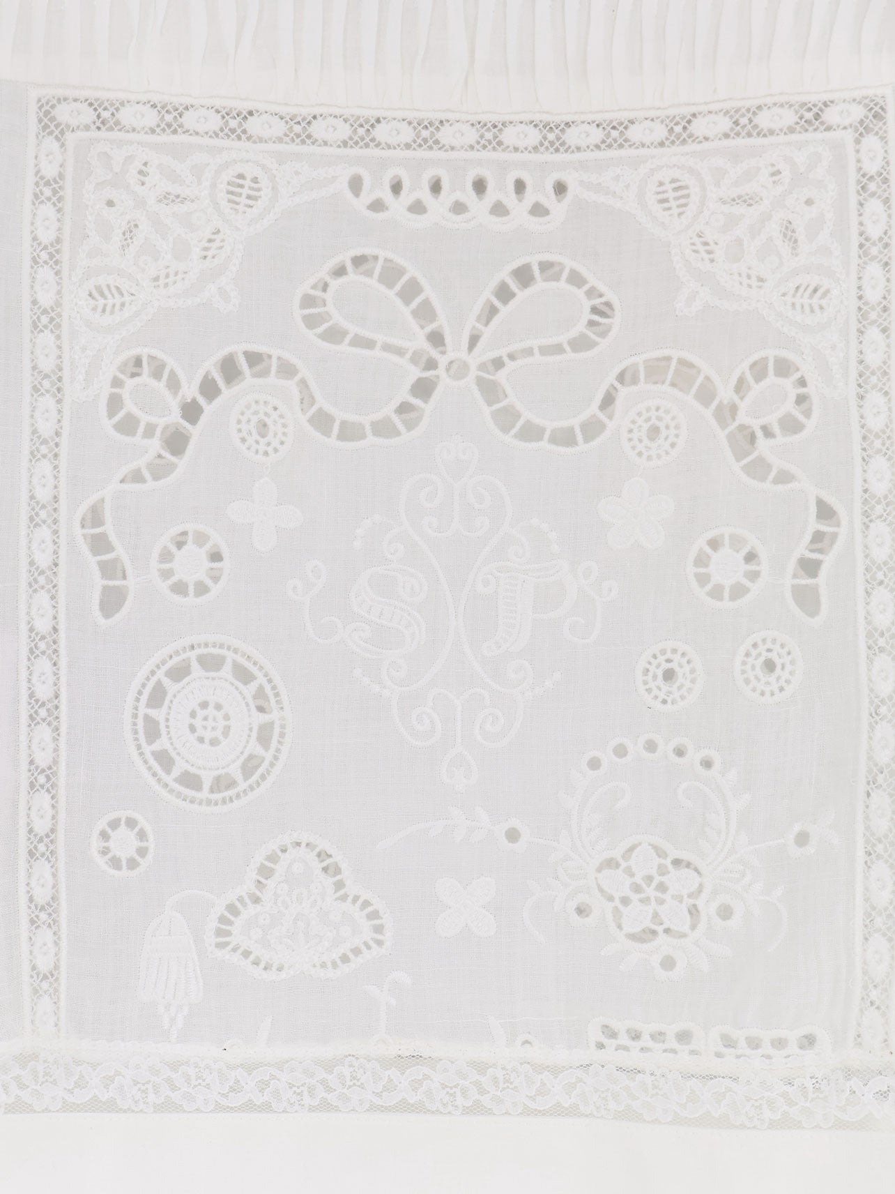 Ramie top with lace inserts
