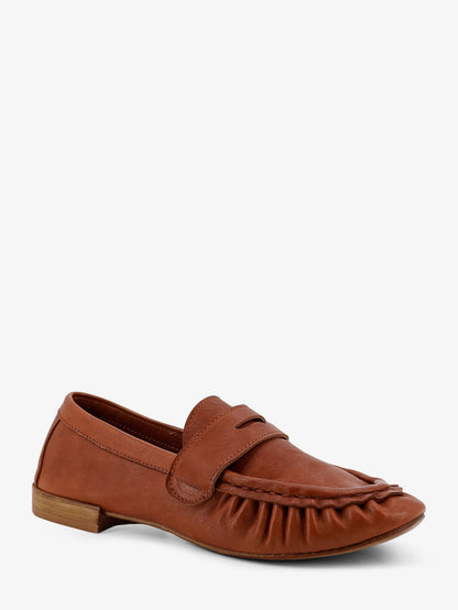 Leather loafers thumbnail