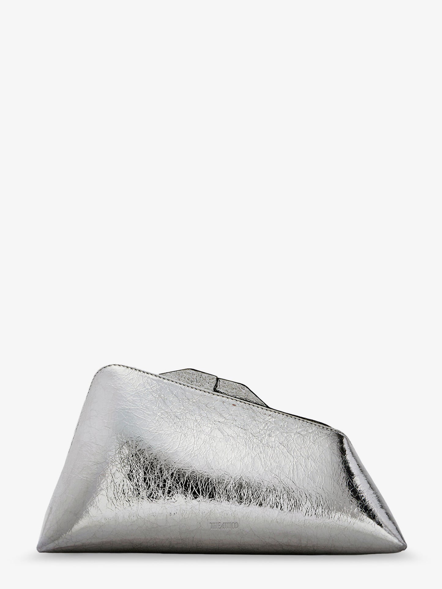 Pochette 8.30 PM in pelle laminata con logo inciso sul fondo