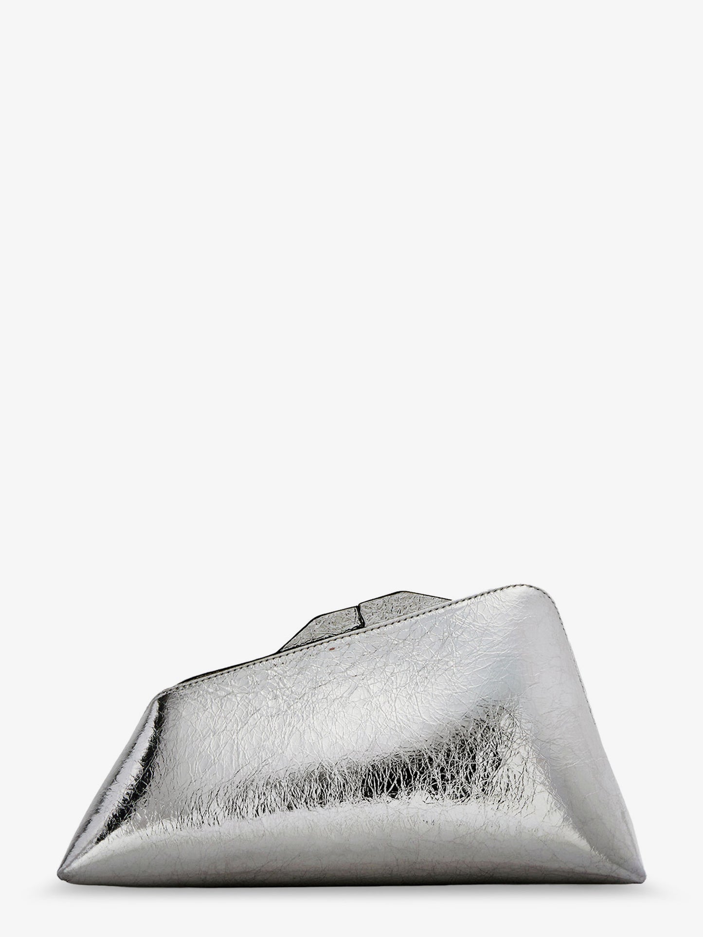 Pochette 8.30 PM in pelle laminata con logo inciso sul fondo