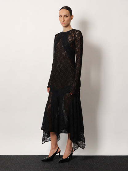 Lace dress thumbnail