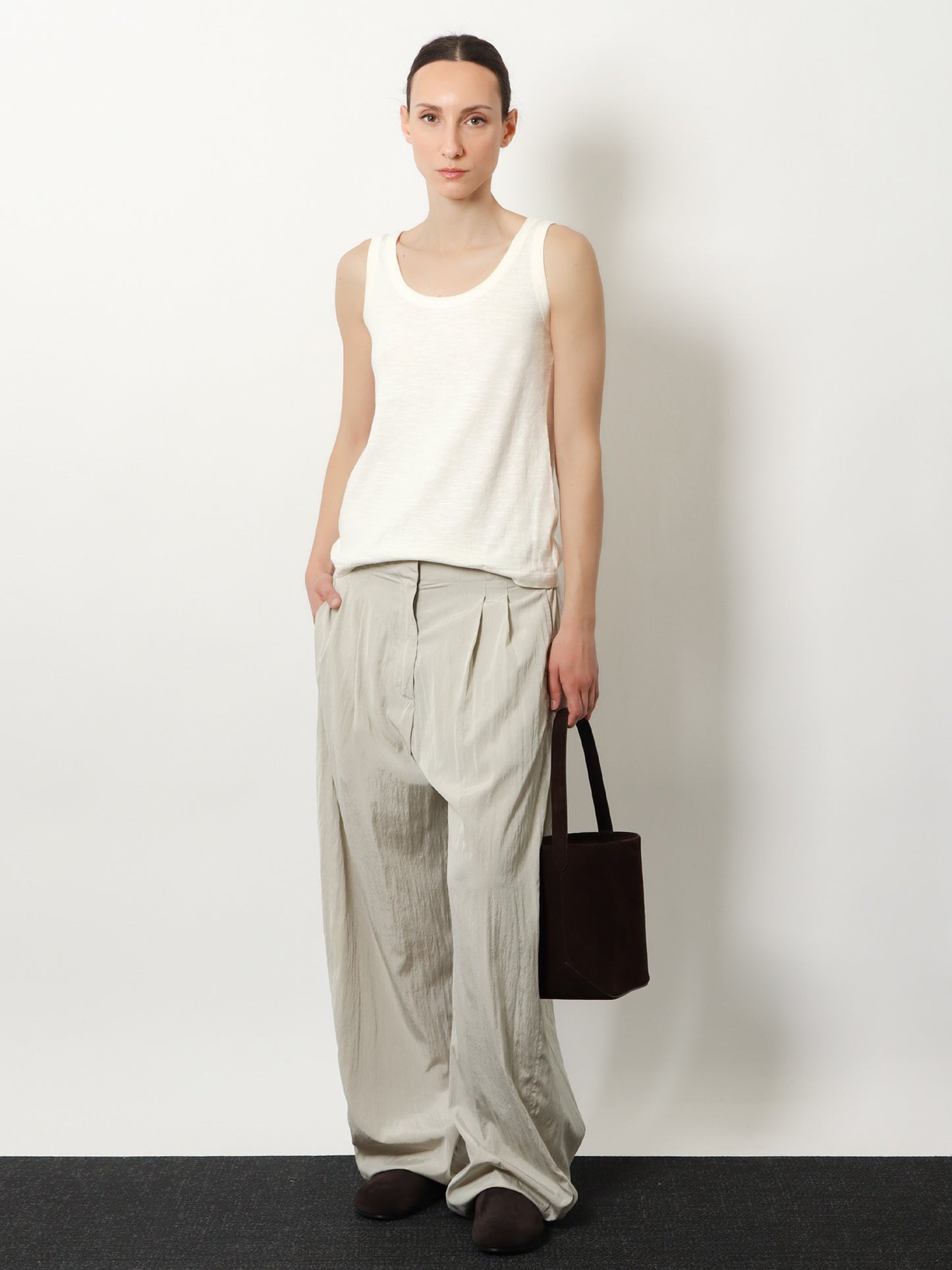 Iven silk and nylon trousers