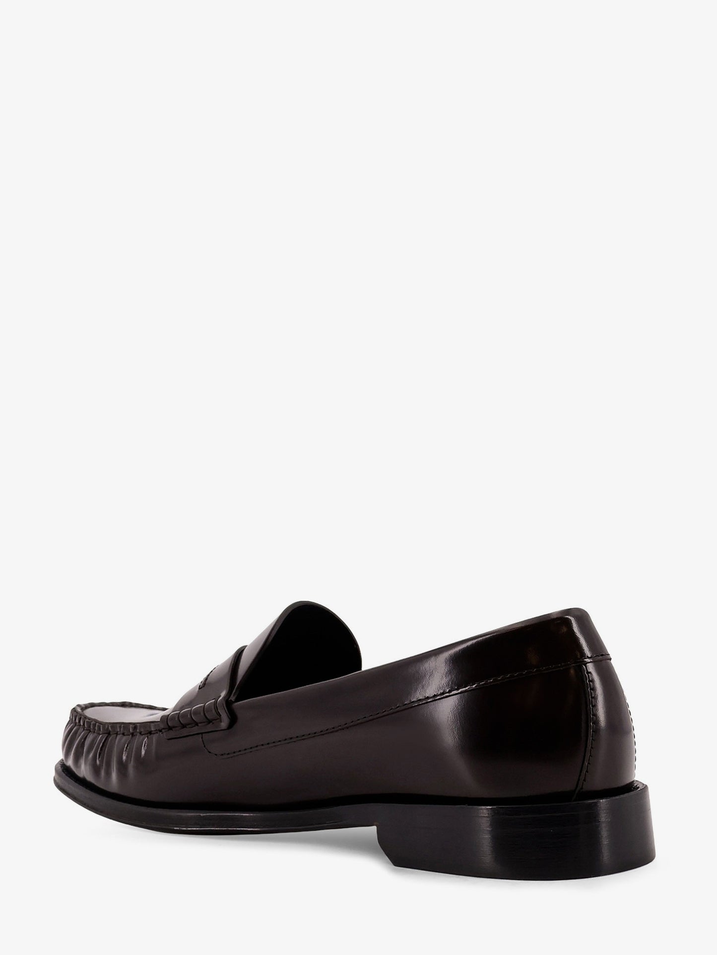 Leather loafer
