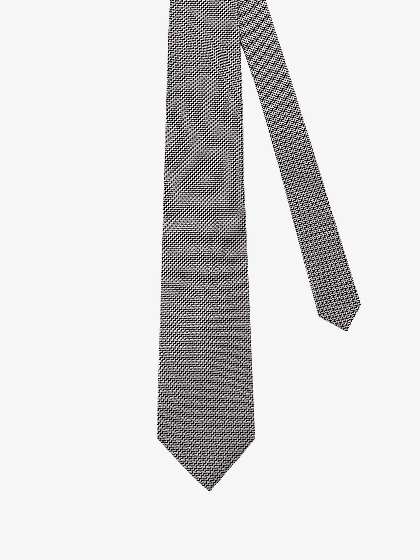 Silk tie
