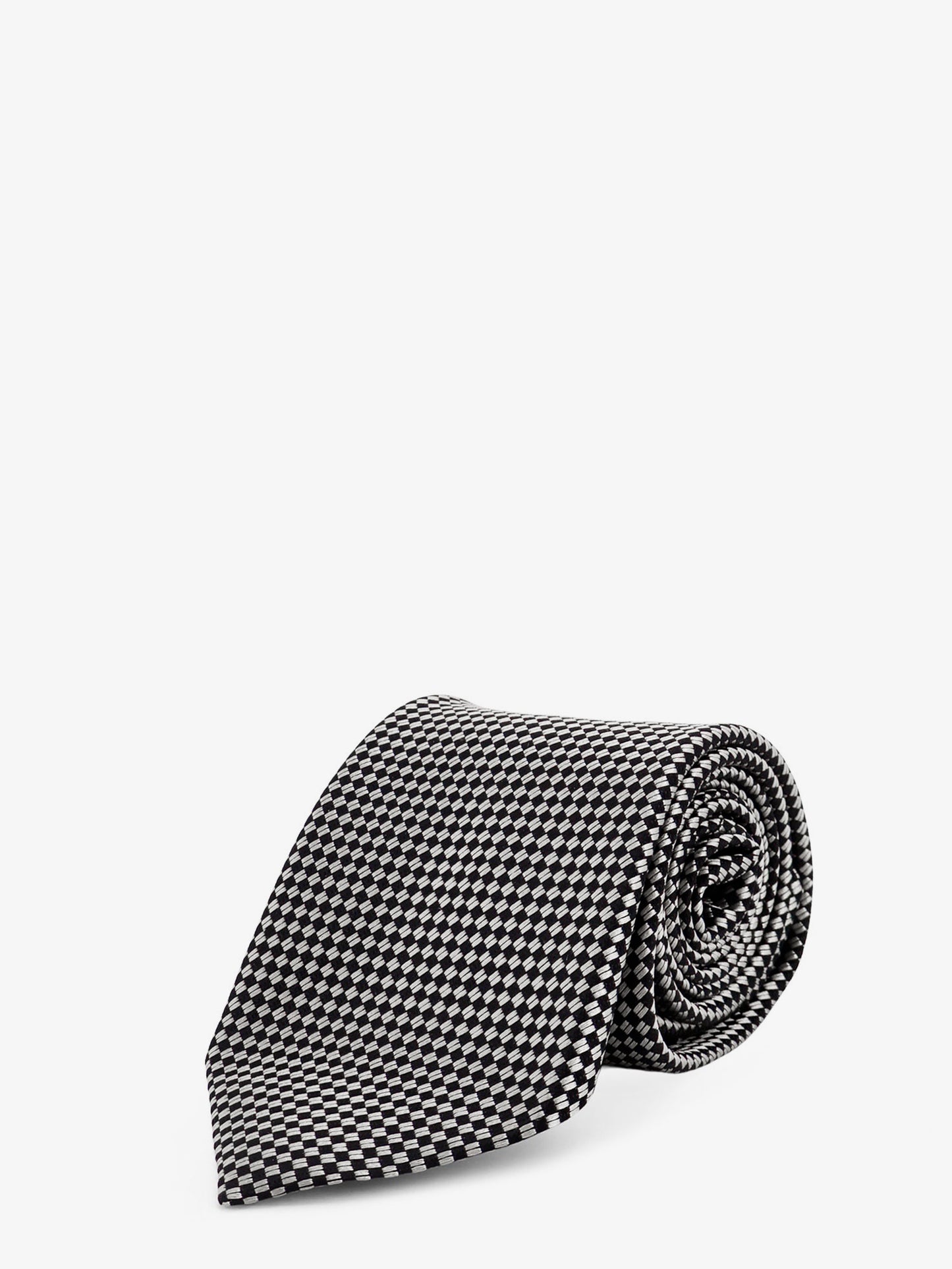 Silk tie