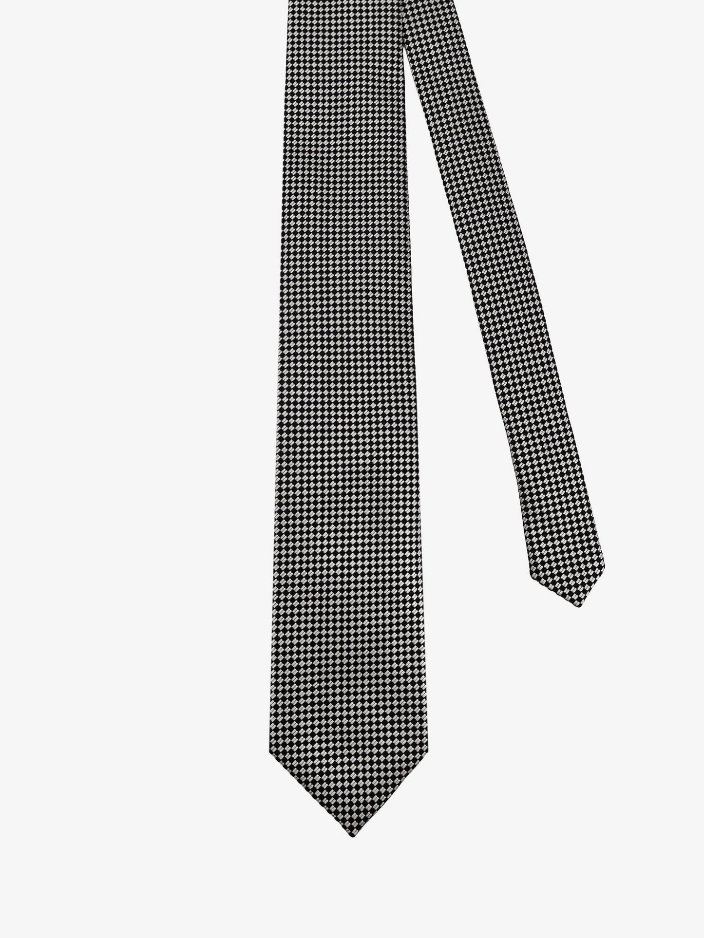 Silk tie