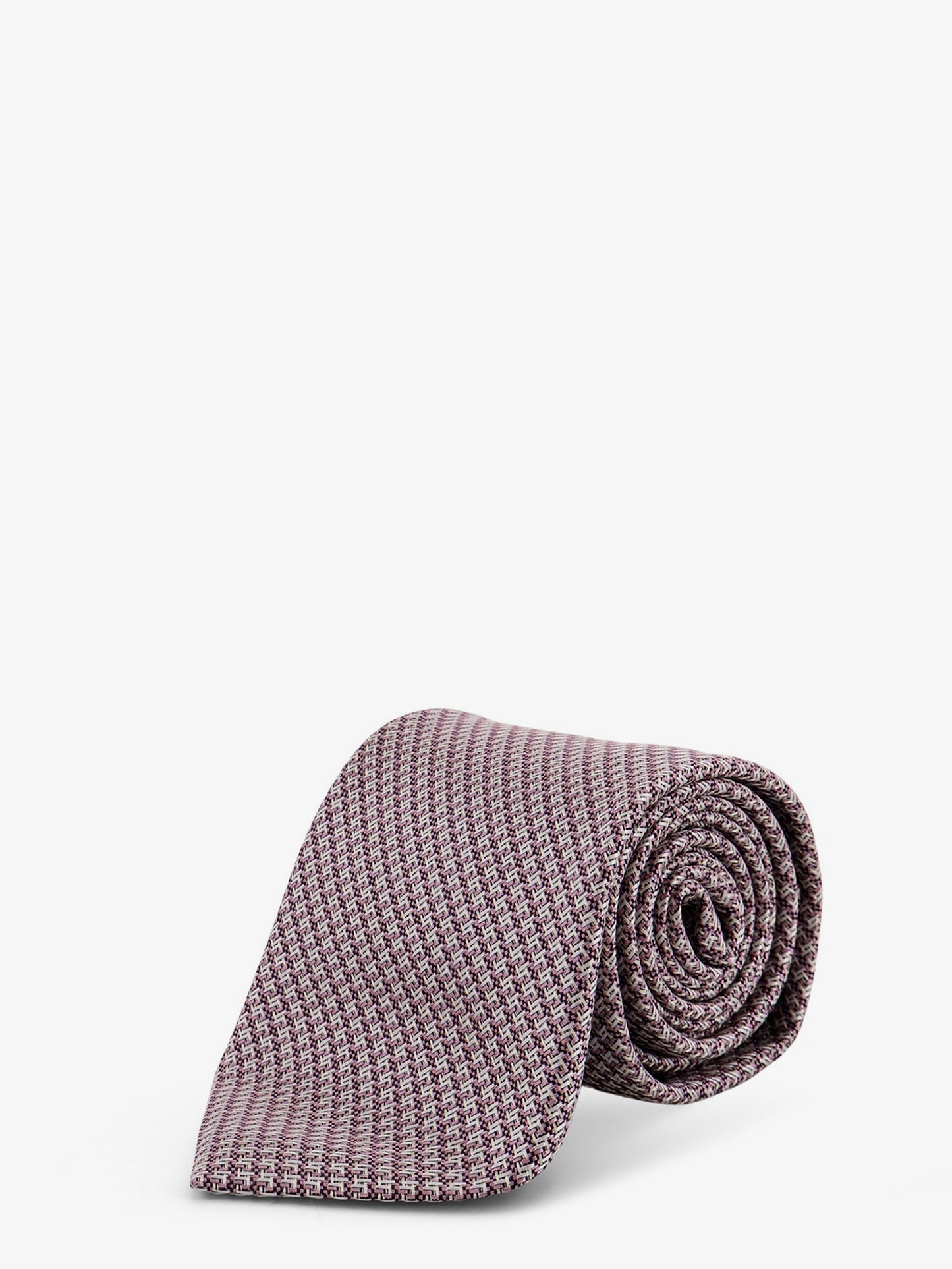 Silk tie