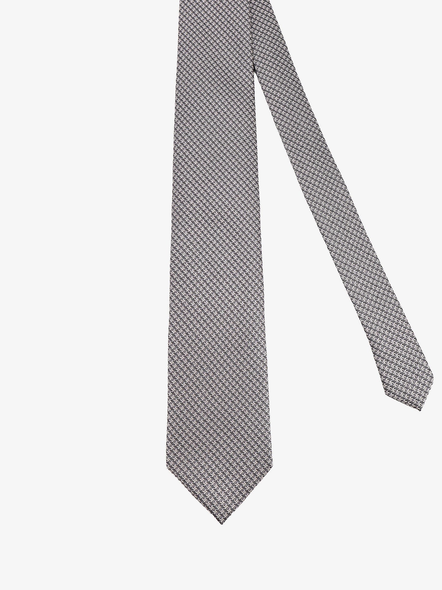 Silk tie