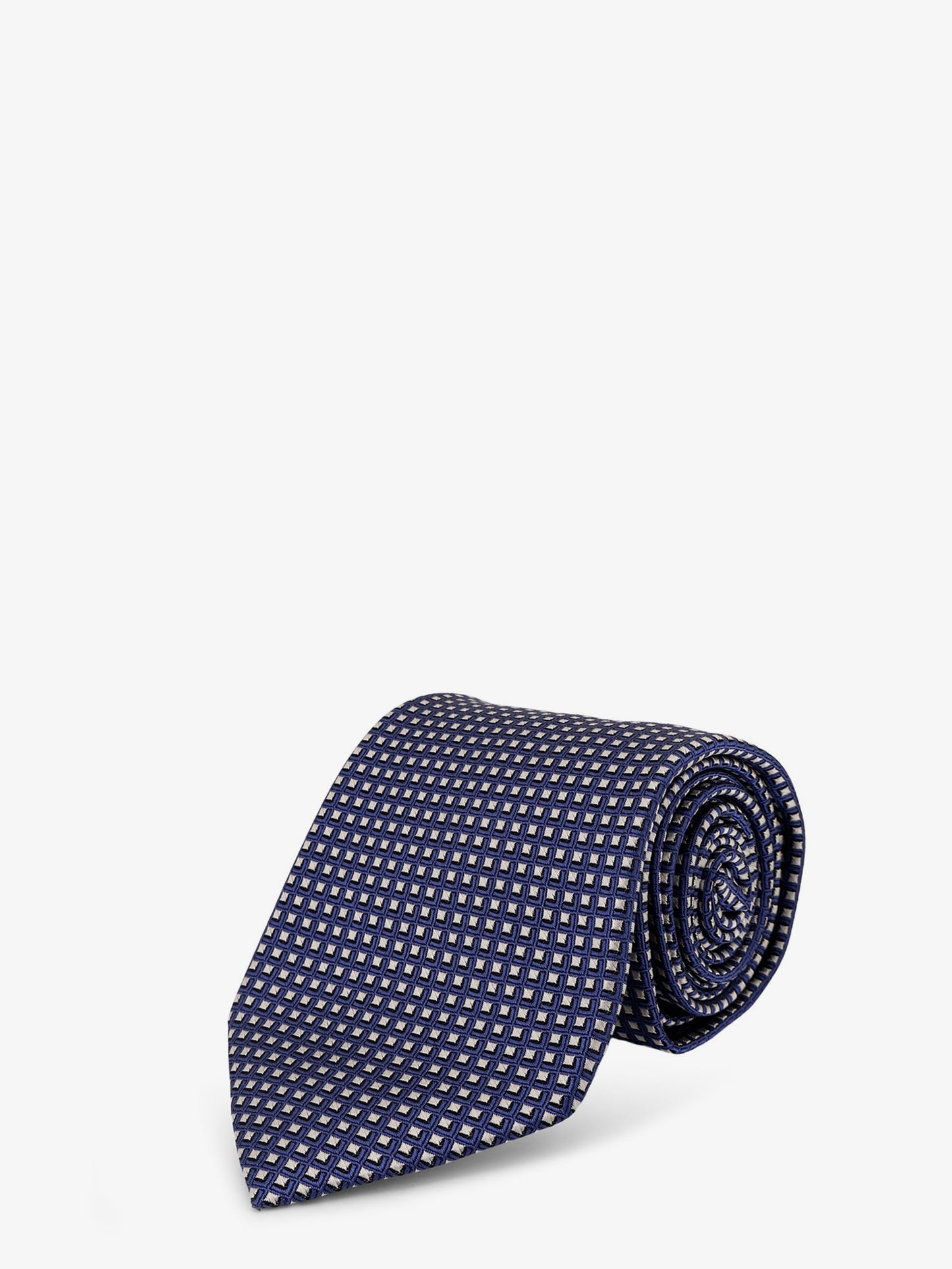 Silk tie