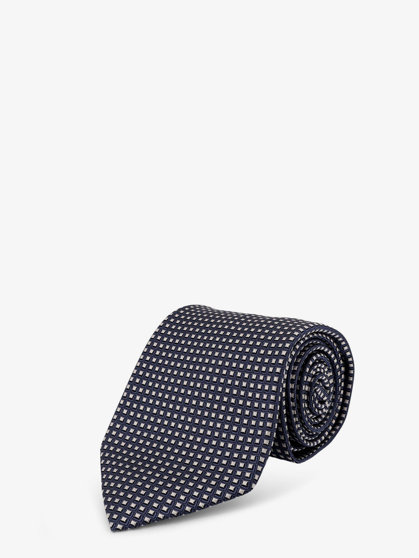 Silk tie