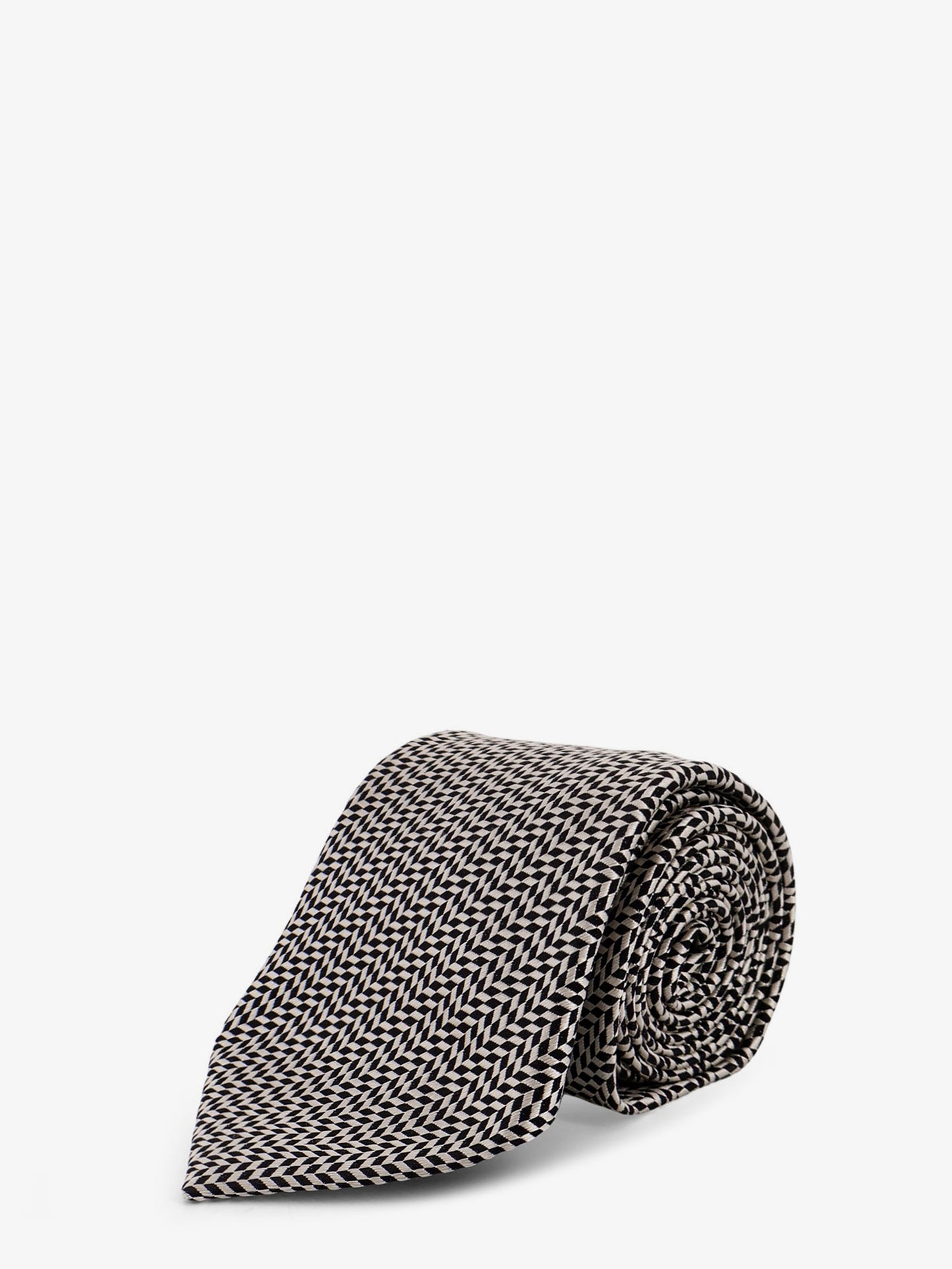 Silk tie