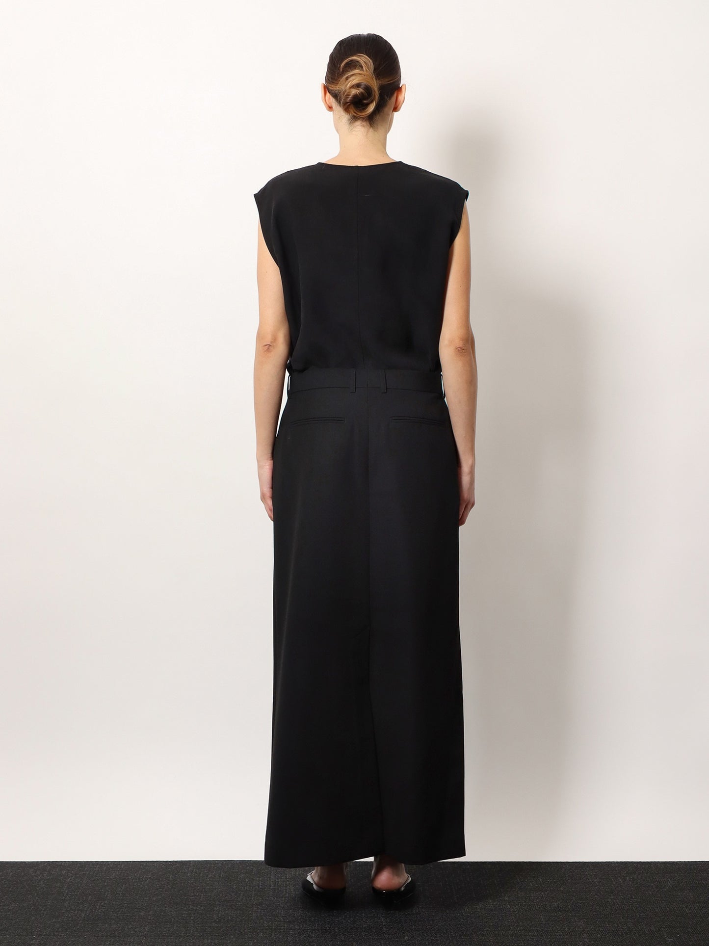 Low-Waist Straight Skirt