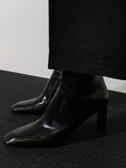 Leather boots thumbnail