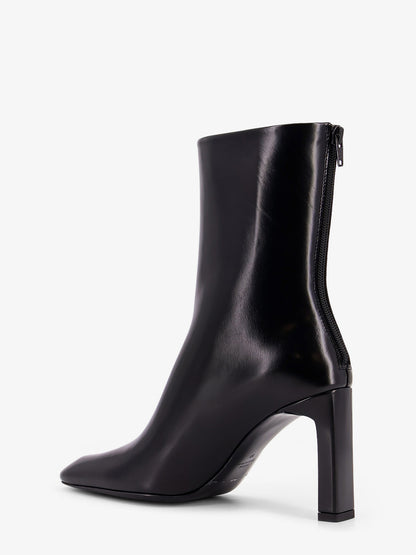 Leather boots thumbnail