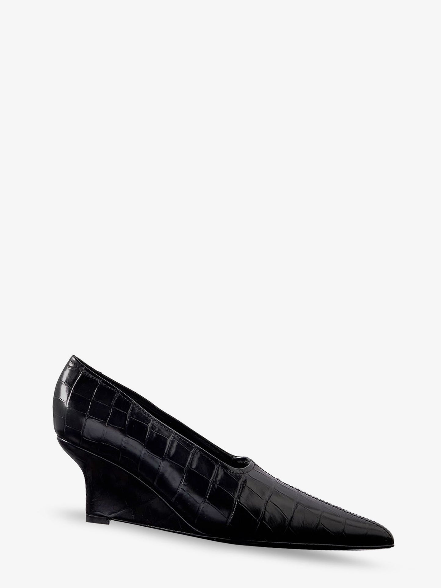 Sharp Wedge leather pump with croco motif