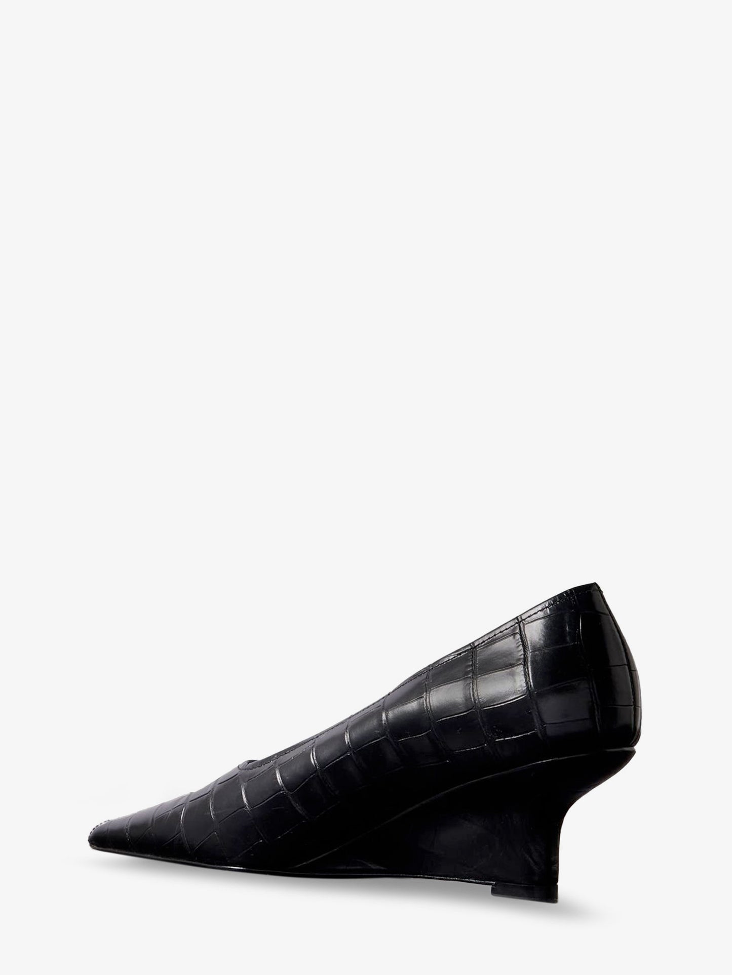 Sharp Wedge leather pump with croco motif