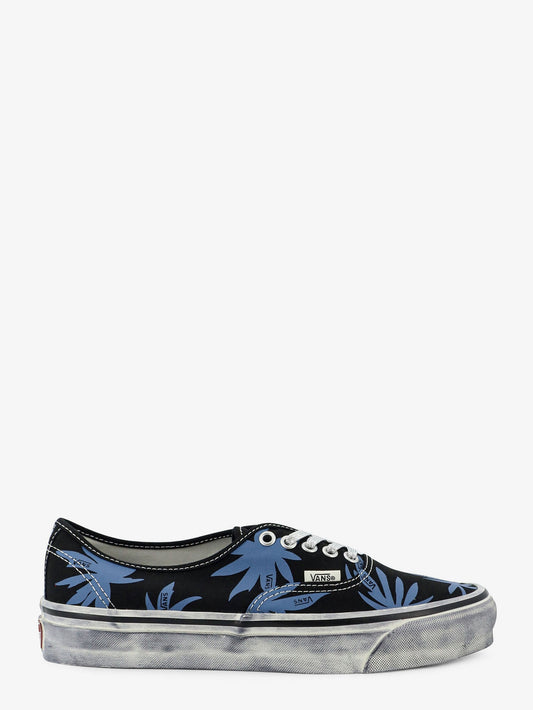 Lx authentic 44 canvas sneakers with contrasting print