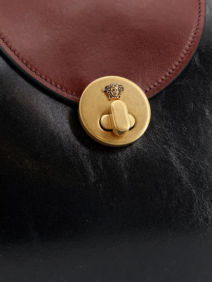 Vivian leather shoulder bag thumbnail