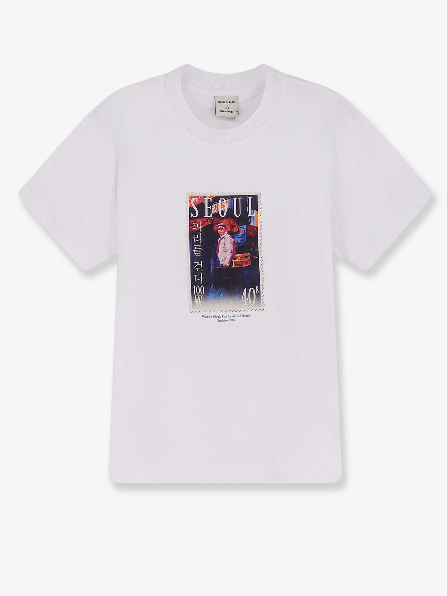 Cotton T-shirt with Walk in Seoul print on the front