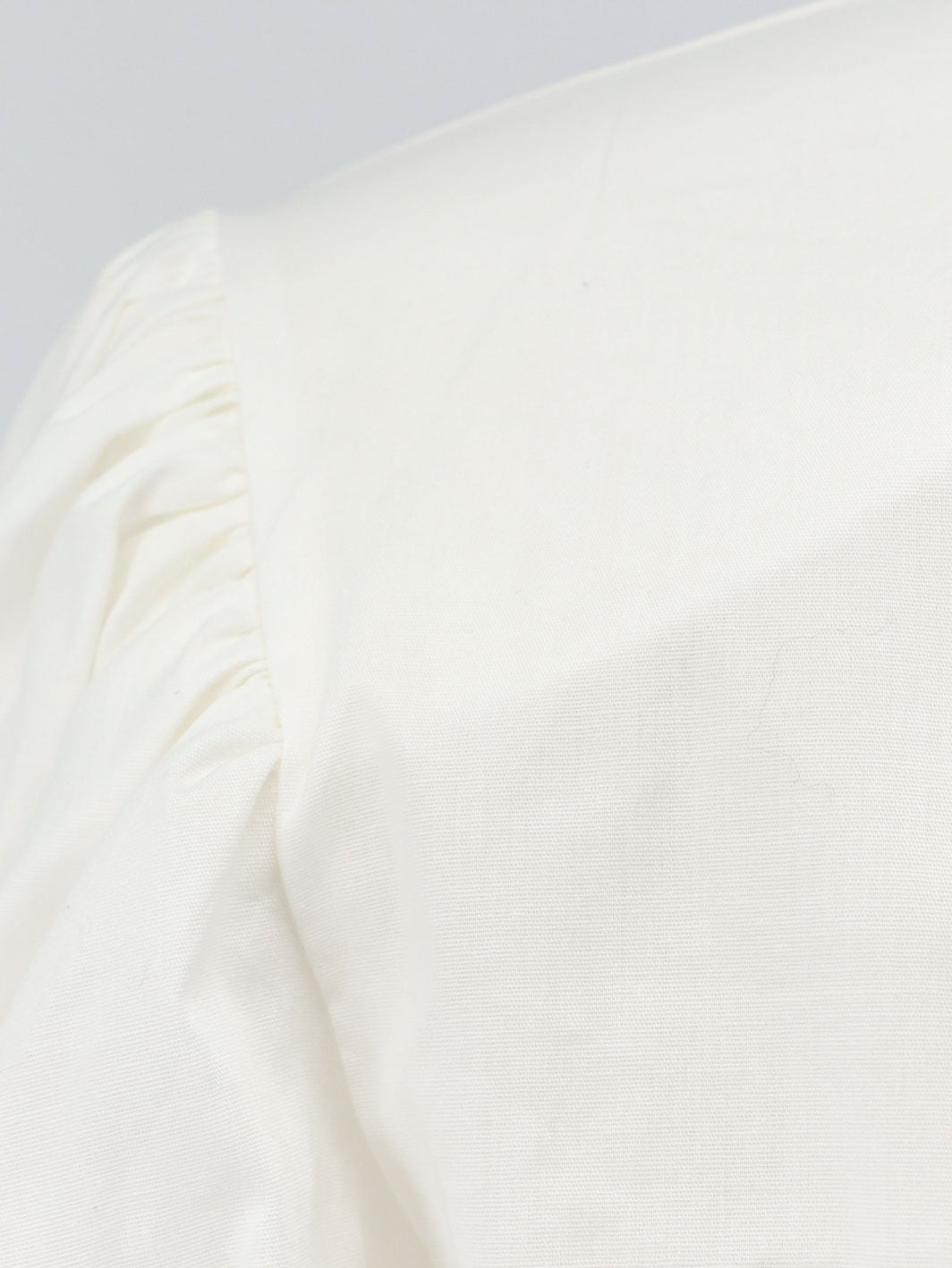 Cotton blend shirt with padded shoulders