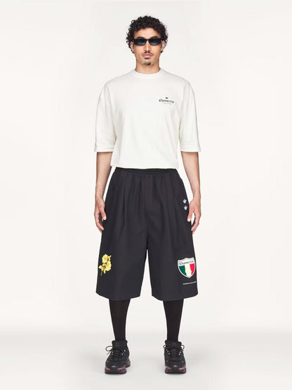 Bermuda oversize in cotone con ricami logo thumbnail