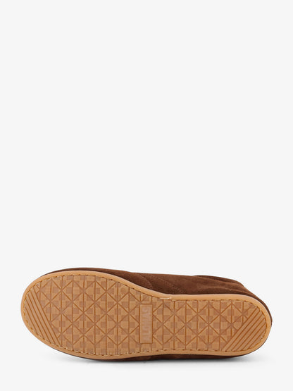 Suede sneakers thumbnail