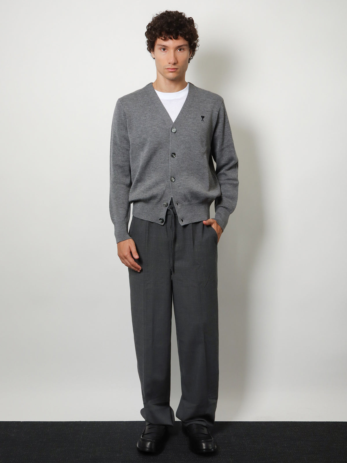 Wool cardigan with iconic embroidery